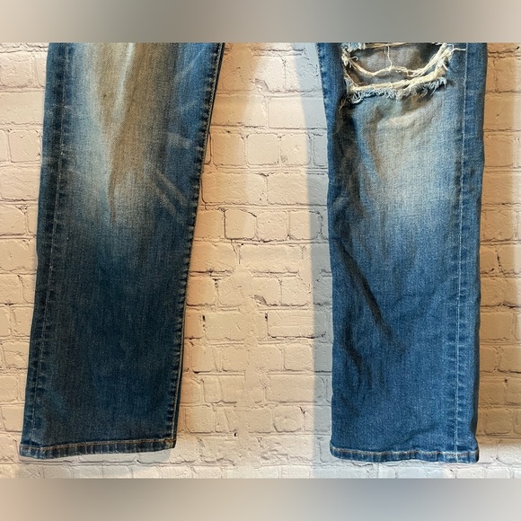 GUESS Retro Pencil Straight Jeans - Picture 3 of 16